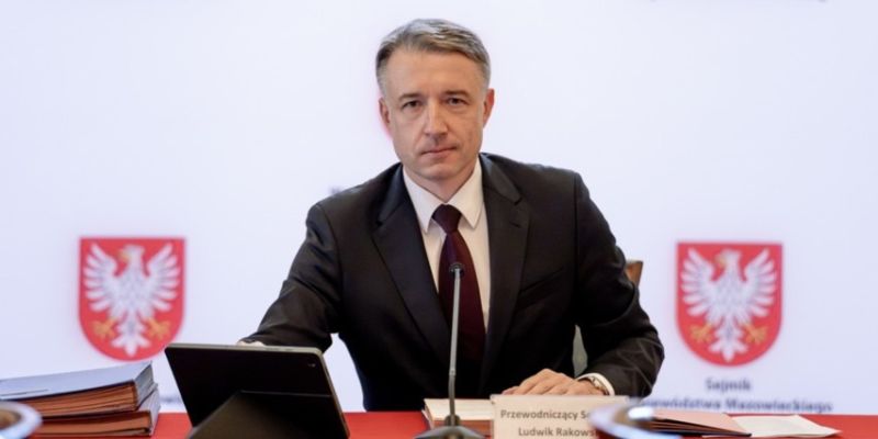 Decyzje Sejmiku Mazowsza: miliony na sport, stypendia dla uczniów i wyróżnienia dla szkół