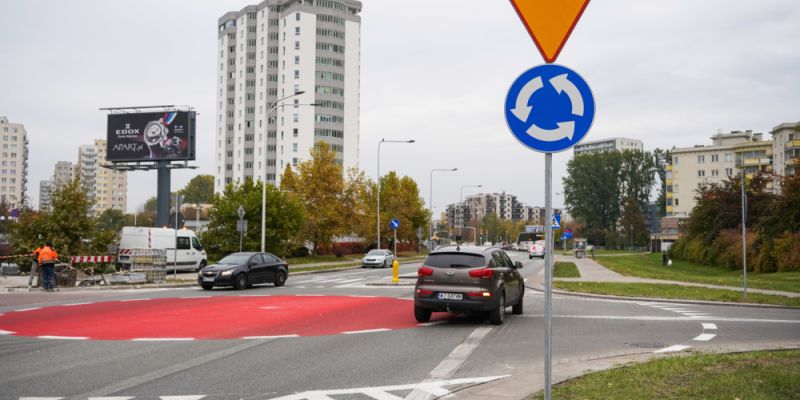 Ulica Świętego Wincentego zyskała nowe rondo i brakującą zebrę