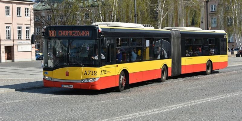 Będą zmiany w komunikacji - przyczyną jest zgromadzenie i przemarsz