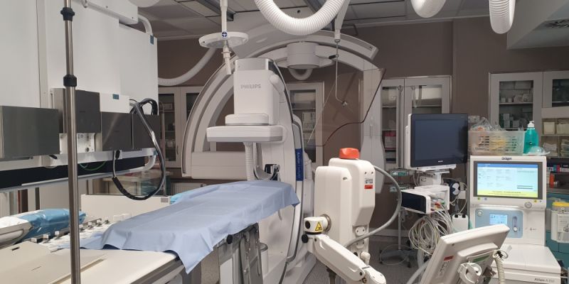 W Szpitalu Bródnowskim przeprowadzono pierwsza operację z użyciem nowego angiografu