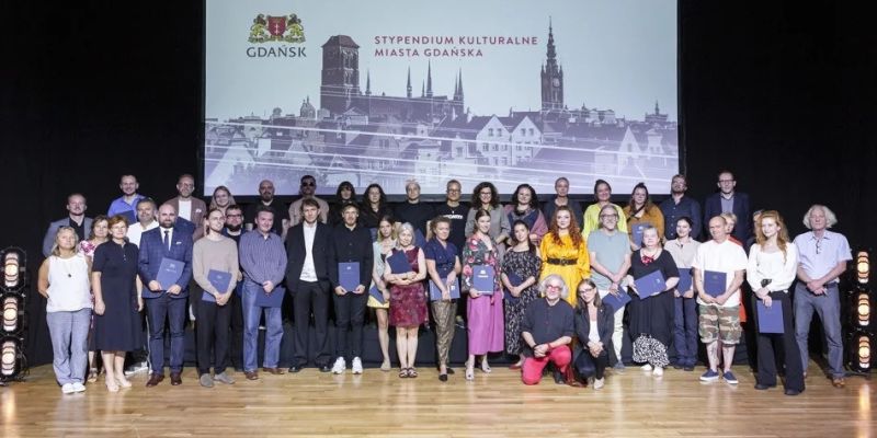 Stypendia w dziedzinie kultury: dyplomy wręczone, a to dopiero początek