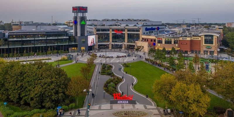 Bezpłatna mammografia w mammobusie przed Westfield Arkadia