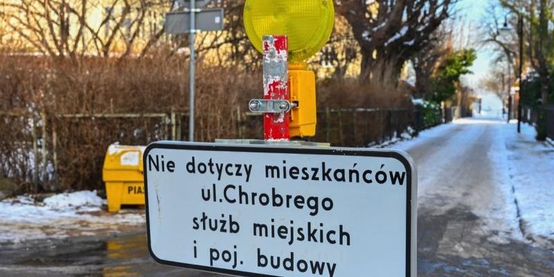 Budowa nowej przestrzeni publicznej na ul. Parkowej, utrudnienia w ruchu