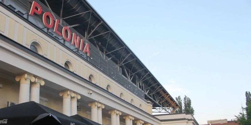 Rada Warszawy ma przyjąć plan finansowania budowy nowego stadionu Polonii