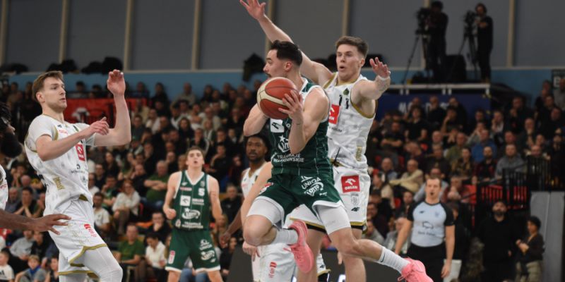 Legia wygrywa w Krośnie z Miastem Szkła