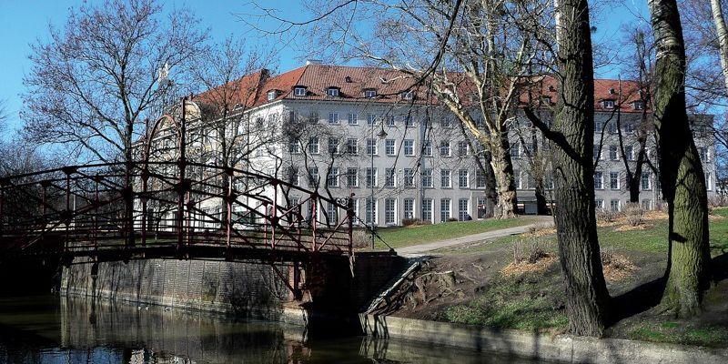 Szansa na wydanie książki - autorzy poszukiwani!