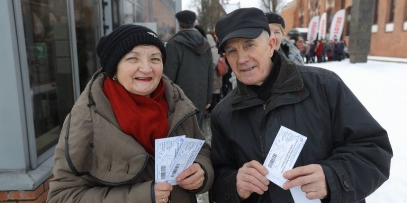 Magda Umer zaśpiewa z okazji Dnia Babci i Dziadka