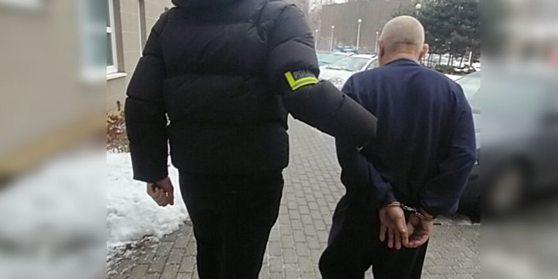 Tragedia na Pradze Północ: 68-latek w areszcie za zabójstwo i próbę zabójstwa